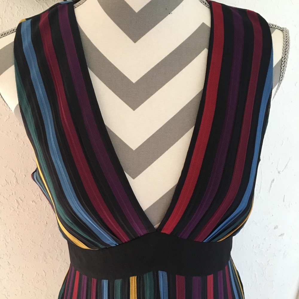 BCBG SRIPED MAXI DRESS - Picture 2 of 7